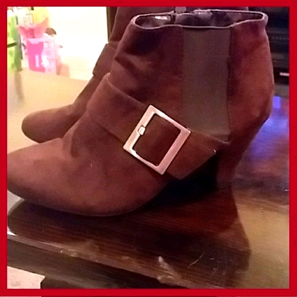 comfort plus by Predictions Shoes - Women's Boots